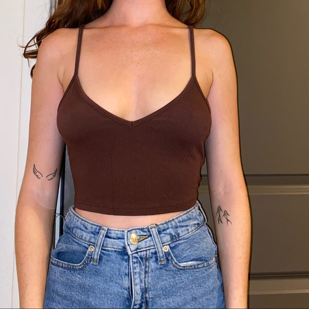 Brown cropped cami